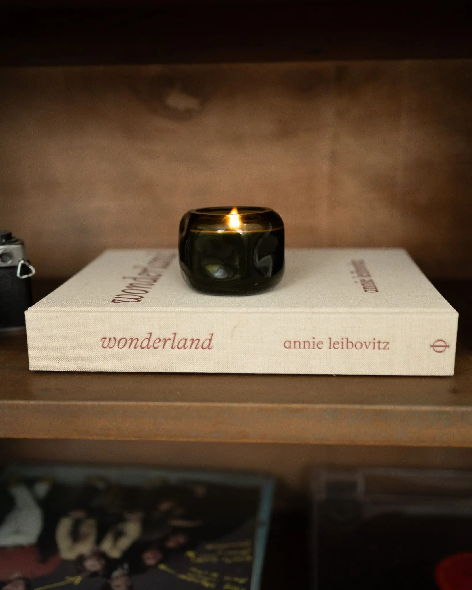Wild Fig & Cedar -  Basalt 5 oz Candle - Image 2