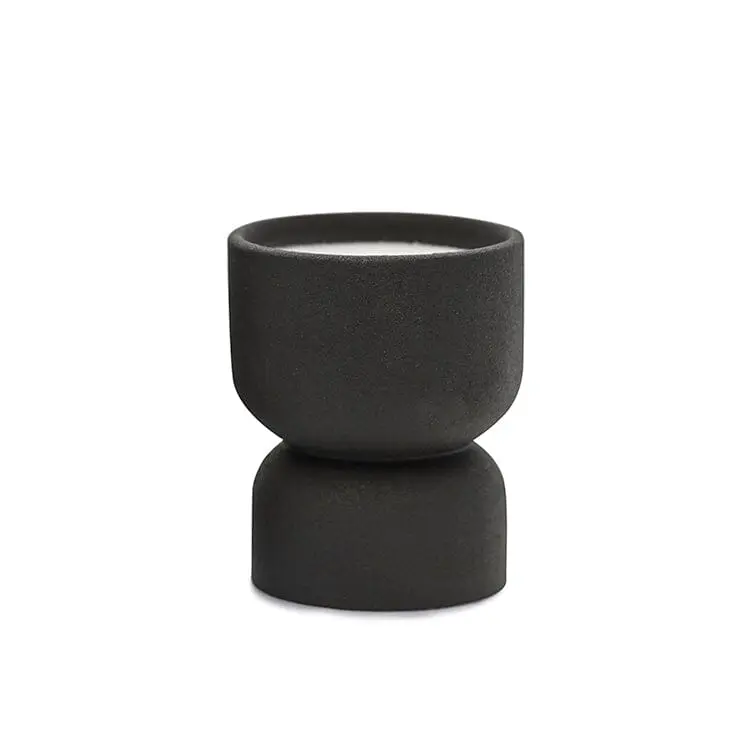 Palo Santo Suede - Form 6 oz Candle