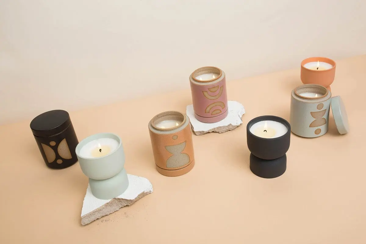 Palo Santo Suede - Form 6 oz Candle - Image 3