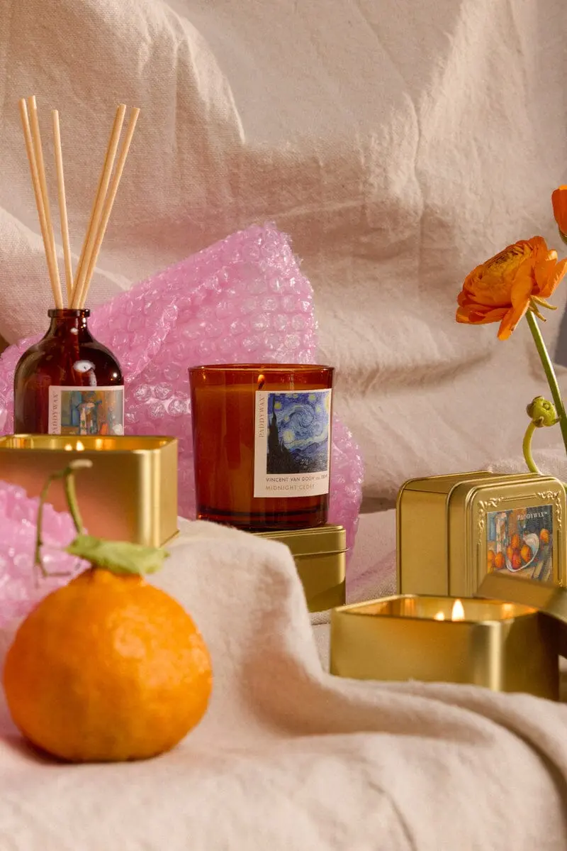 Vincent Midnight Cedre -  Impressionist 6 oz Candle - Image 2