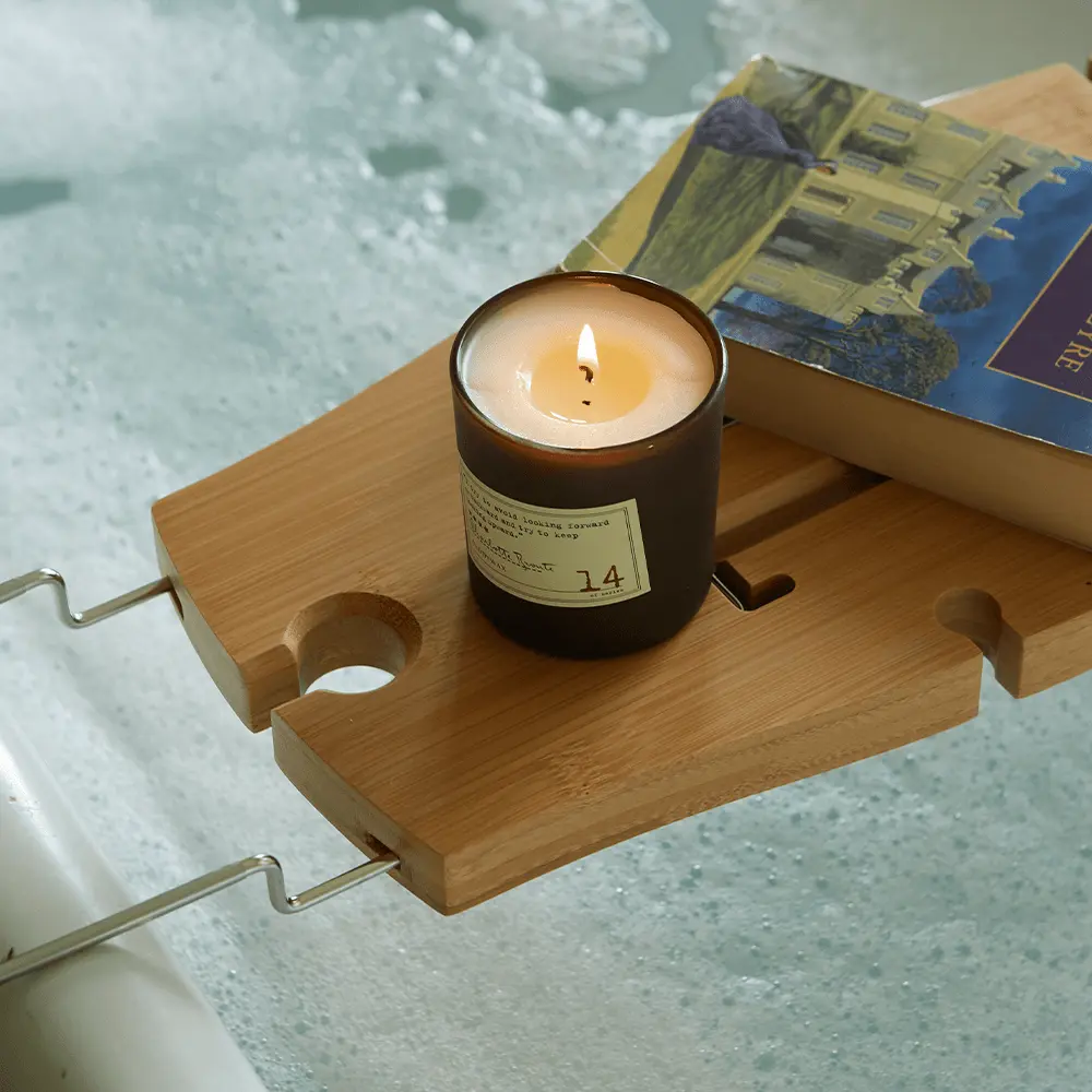 Charlotte Bronte - Library Candle 6 oz - Image 3