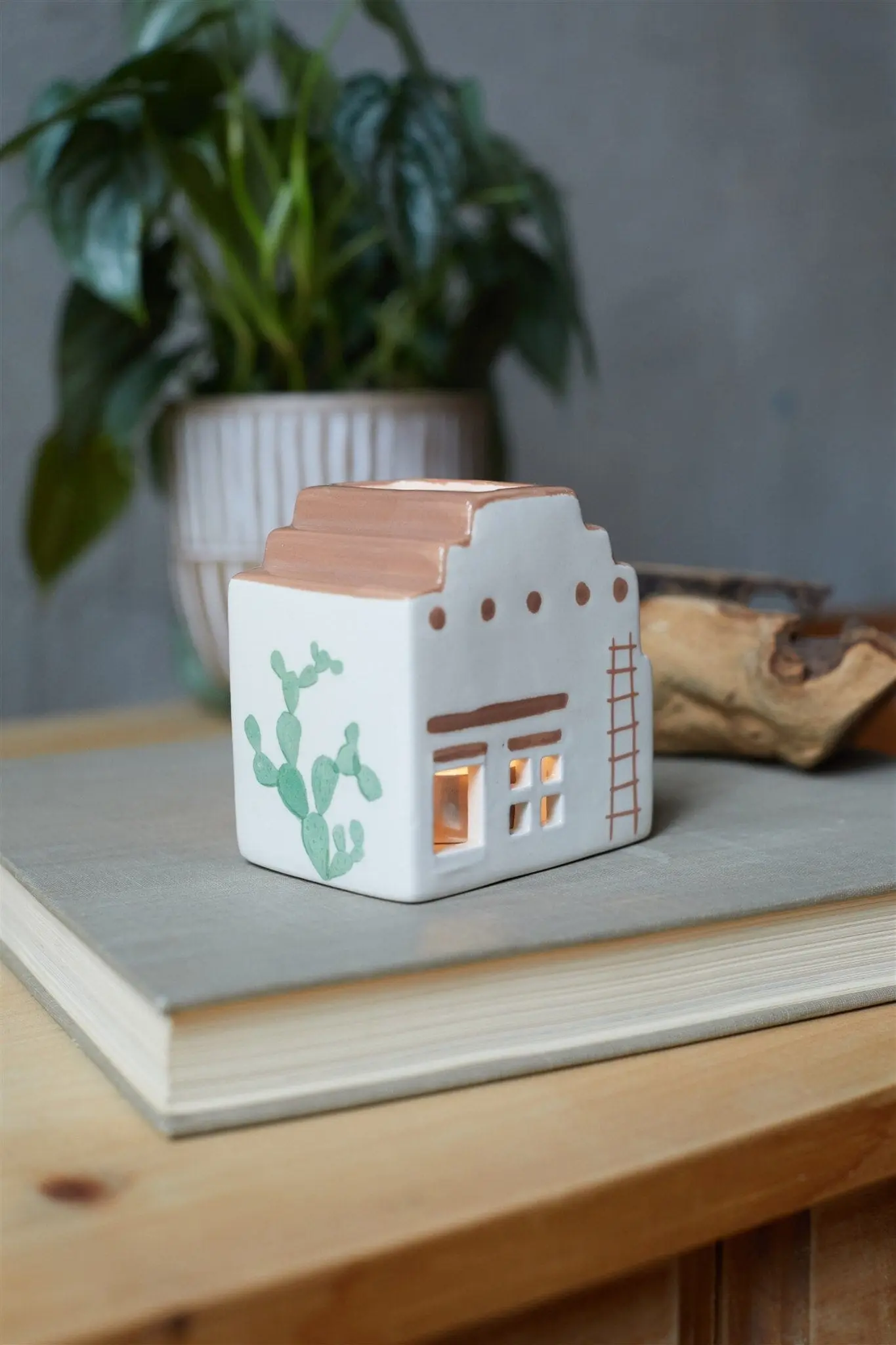 No. 03 The Santa Fe Adobe -  Incense & Tea Light Holder - Image 2