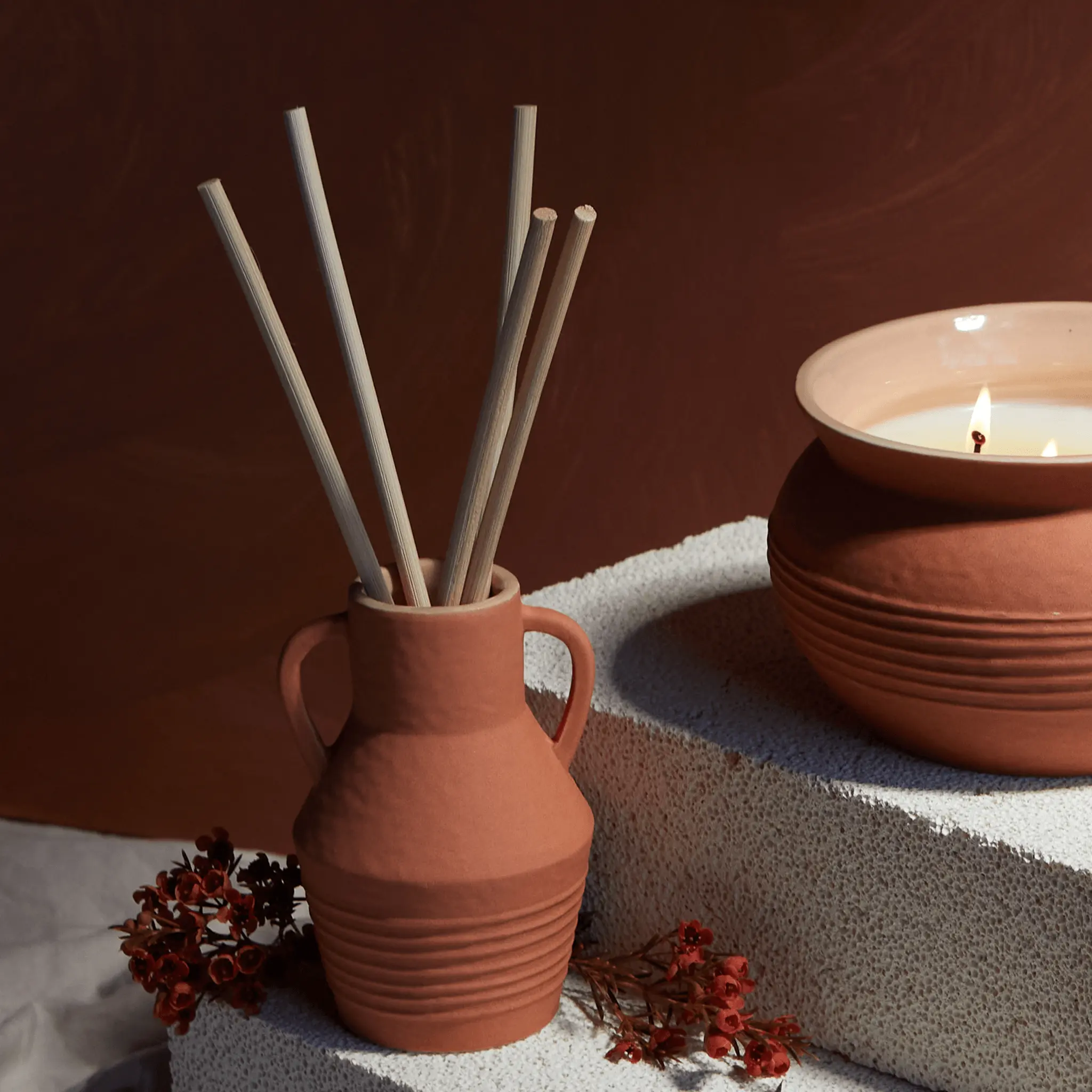 Santorini 4 fl oz. Diffuser - Raw Clay & Pear - Image 2