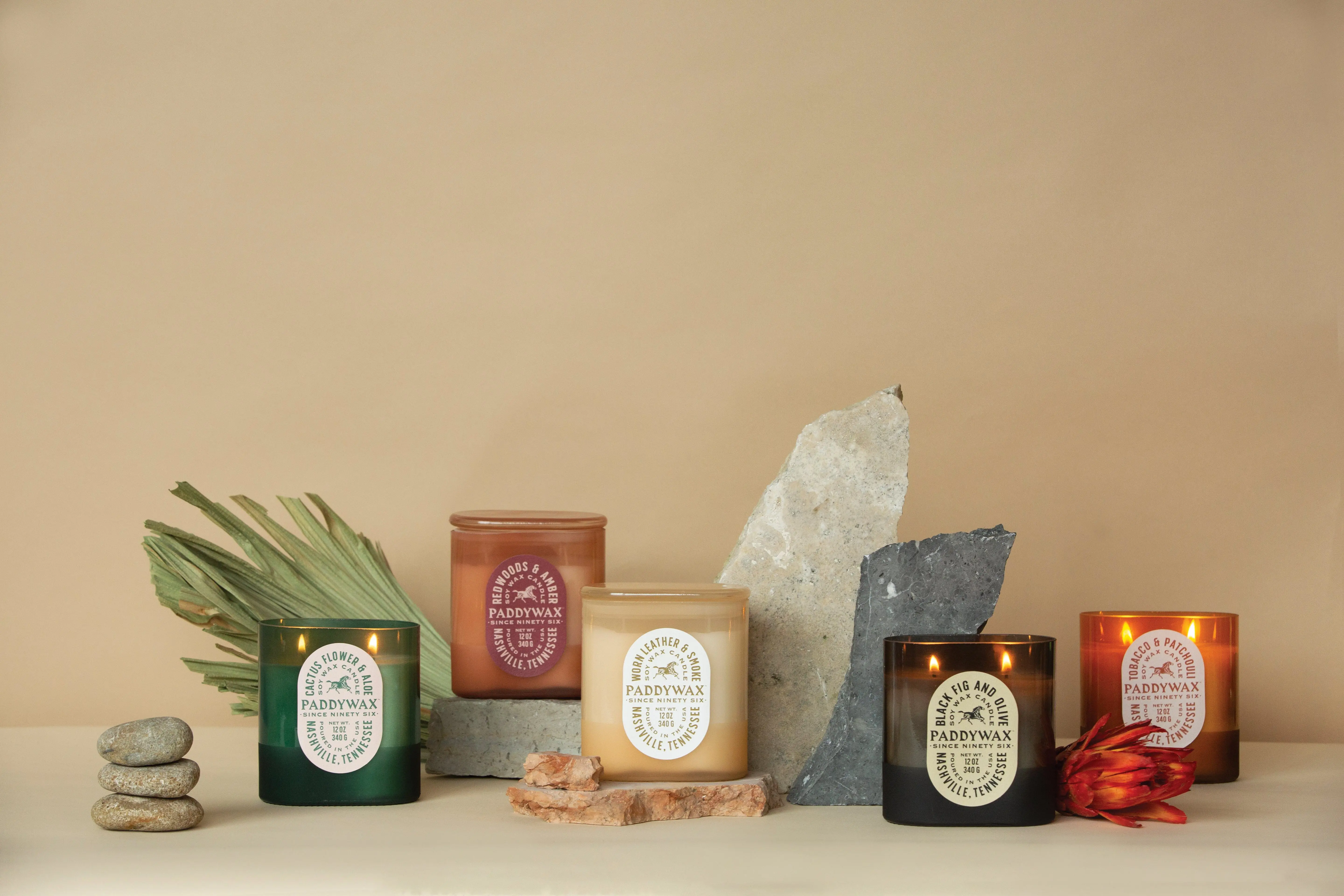 Worn Leather + Smoke - Vista 12 oz Candle - Image 2