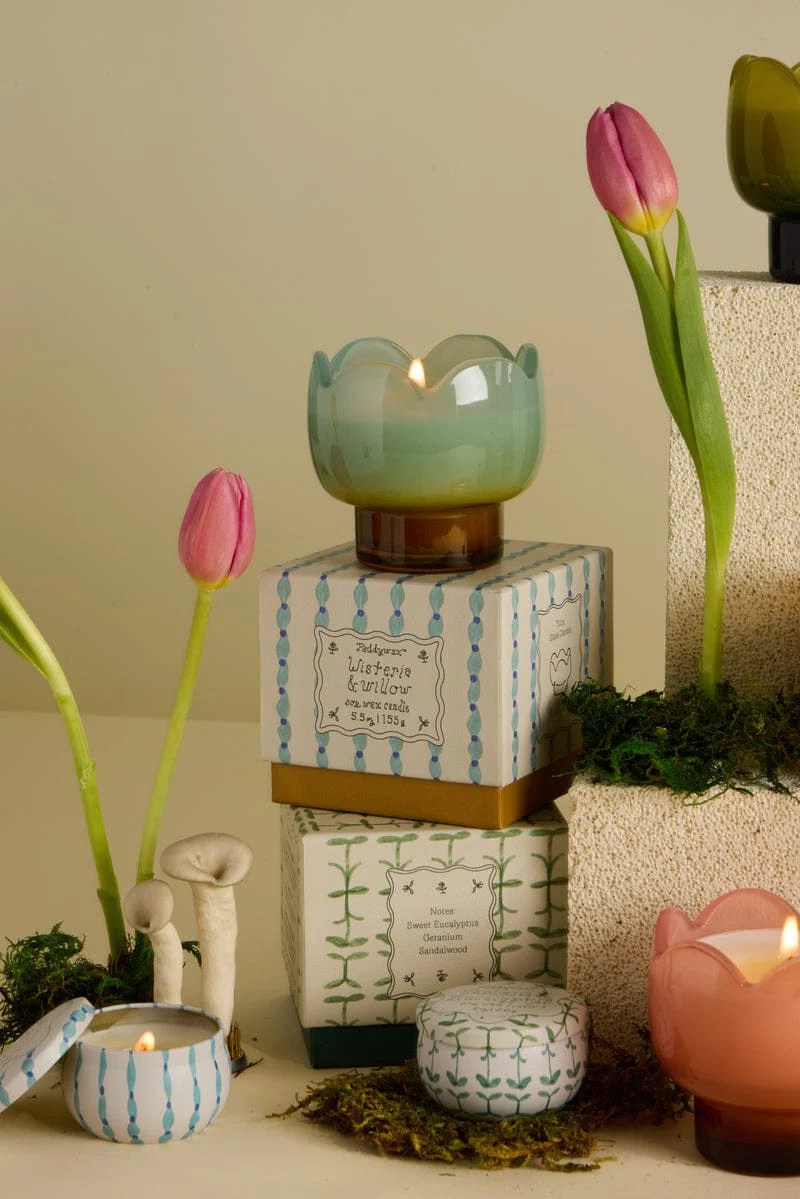 Wisteria & Willow - Tulip 2 oz Tin Candle - Image 2